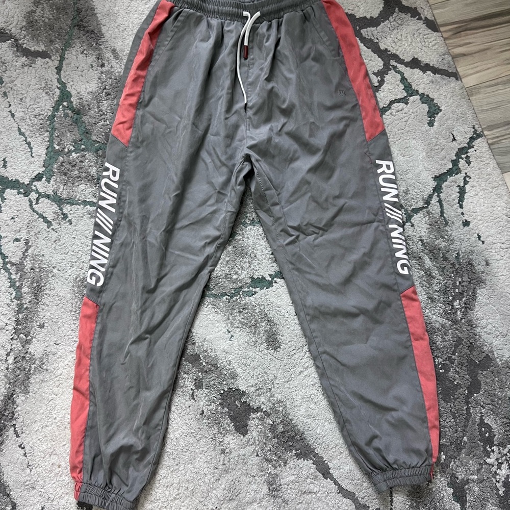 Amazon Men's Gray Joggers with Red Side Panels
